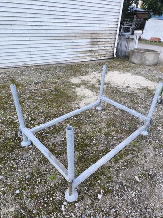 Stabelbar galvaniseret ramme (stor)