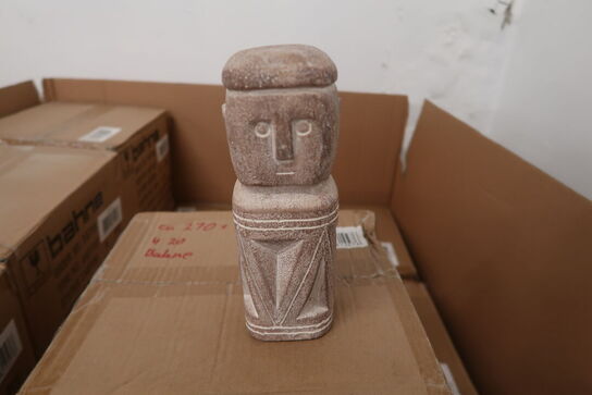 Ca. 270 stk. Figurer - H 20 cm 