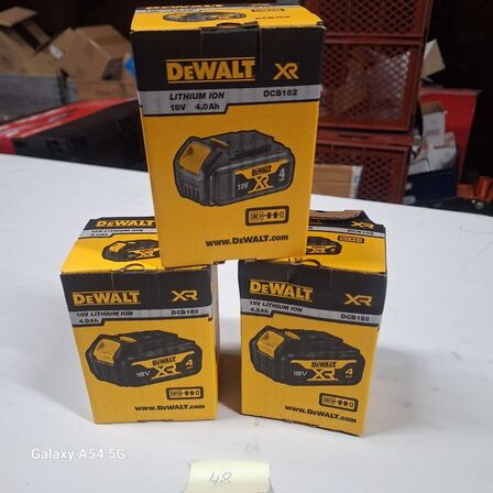 3 stk.Batterier 18V, 4 AH NYE DEWALT