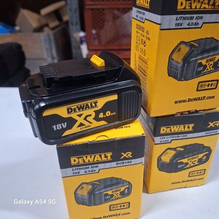 3 stk.Batterier 18V, 4 AH NYE DEWALT