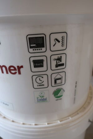 5 spande wall primer FLÜGGER 