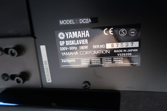 Disklavier YAMAHA GP DC2A