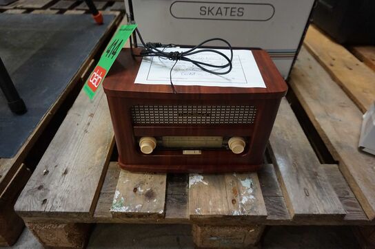 Madison Vintage Radio m. Bluetooth og FM (Træ)