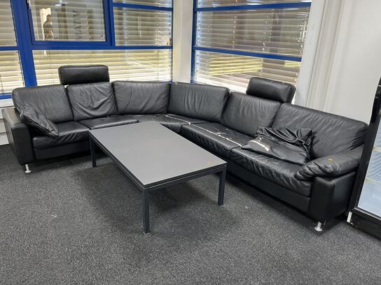 Sofa og sofabord 