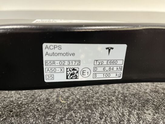 Ophæng til træk TESLA ORIS Typ : E660