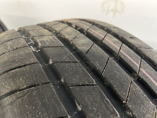 4 stk. dæk BRIDGESTONE 235/45 R18, Turanza