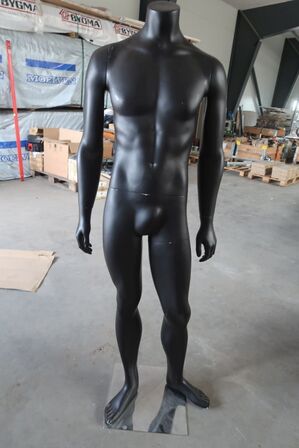 Mannequin på fod
