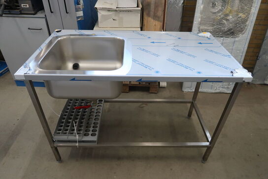 Rustfri stålbord m. vask 130x70xH90cm