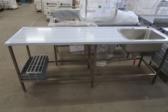 Rustfri stålbord m. vask 230x65xH90cm