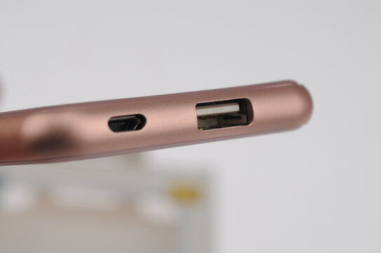 32 stk. DOCA Powerbank 5.000 mAh - Pink