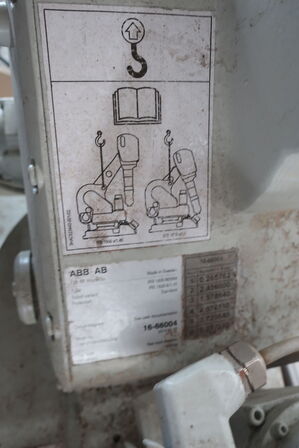 Bur med 2 stk. robotopstillinger ABB IRB 1600 M2004