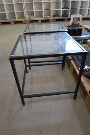 2 pieces Coffee tables 50x50cm