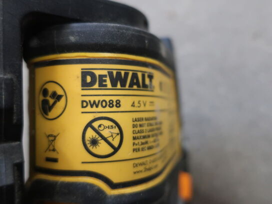 Laservaterpas DEWALT DW088