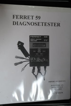 Palle med div. testere bl.a. Diagnosetester