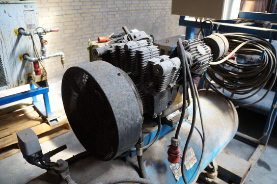 Kompressor FLAK MGK H751 inkl. Stativ 