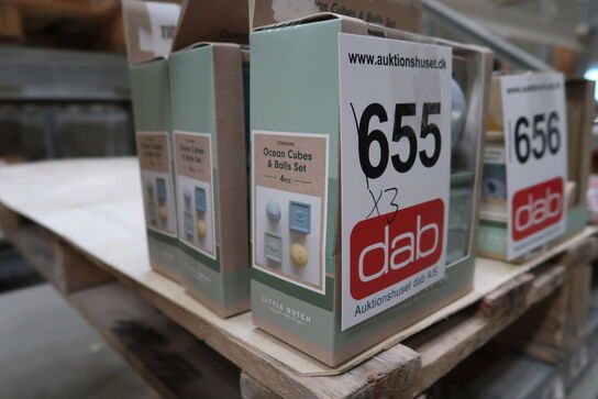 3 pk. LITTLE DUTCH Badelegetøj Sæt med klodser og bolde
