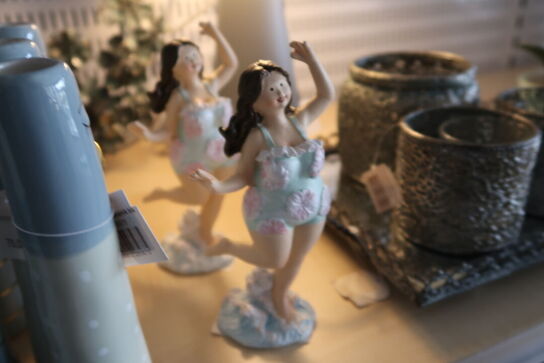 2 stk. figurer