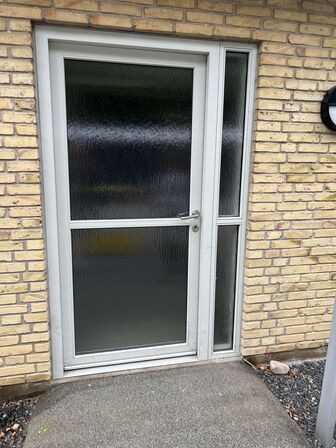 Rundt bord på hjul
