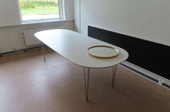 Spisebord m. plader