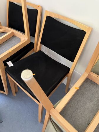 6 stk. spisebordsstole (2 farver)