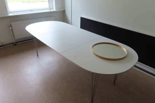Spisebord m. plader