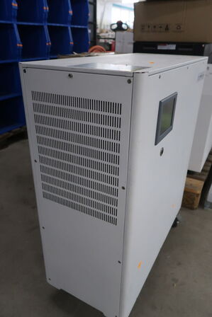 Hybrid inverter DENIG SOLAR PS2030B