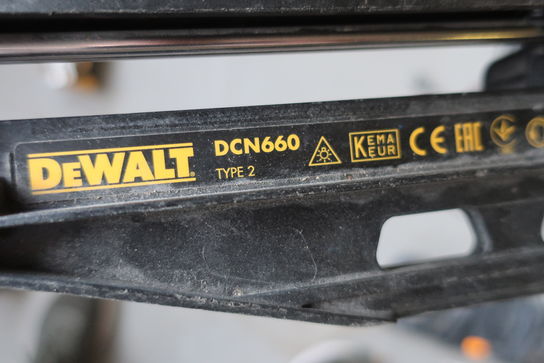 Akku dykkerpistol DEWALT DCN660 u. batteri