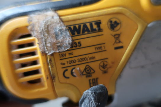 Akku stiksav DEWALT DCS335 u. batteri