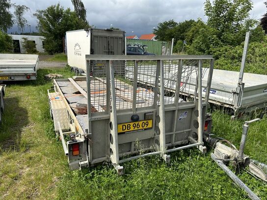 Maskintrailer, IFOR WILLIAMS GP 146