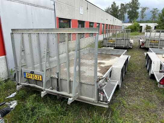 Maskintrailer, VARIANT VA 3520M5