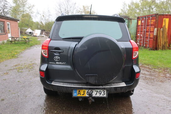 Personbil TOYOTA RAV4 2,2 D-4d (momsfri)