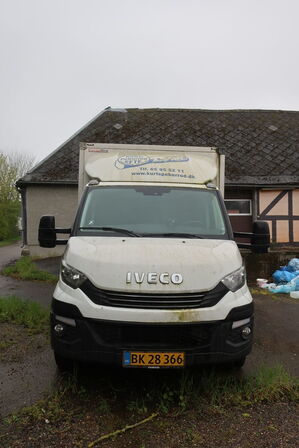 Varebil IVECO 35s18 3,0d aut.