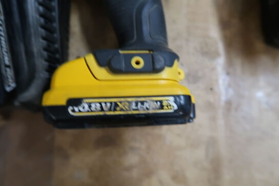 Akku boremaskine, DeWalt DCD716