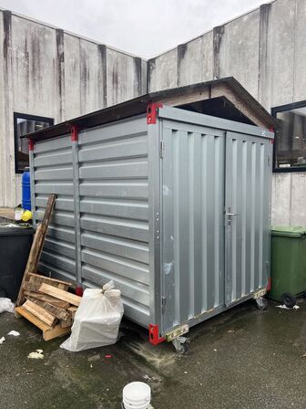 Materialecontainer på hjul