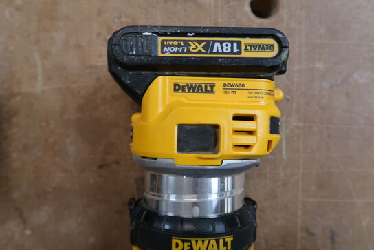 Akku overfræser, DeWalt DCW600