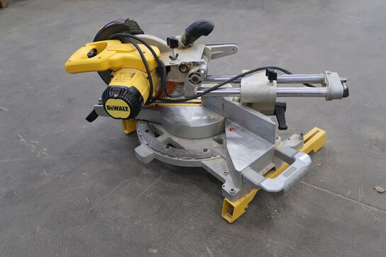 Geringssav DEWALT DW712N-QS inkl. monteringsbøjler