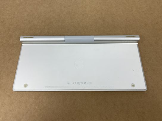 Apple keyboard A1314