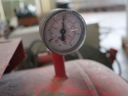 Pressure tank P. LINDBERG, hose reel for water etc. (see pictures)