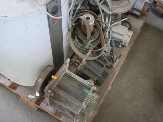 2 ppl. m. various electric motors etc. (see pictures)