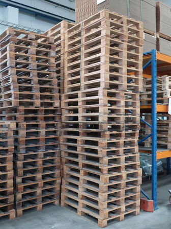 Misc. disposable pallets approx. 150 pcs.