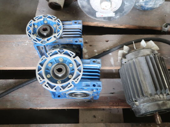 2 ppl. m. various electric motors etc. (see pictures)