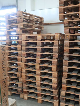 Misc. disposable pallets approx. 150 pcs.