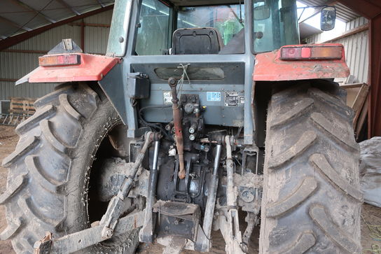 Traktor MASSEY FERGUSON 4270 Mf 4 Wd