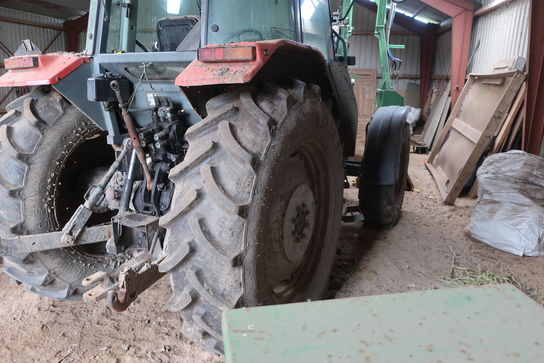 Traktor MASSEY FERGUSON 4270 Mf 4 Wd