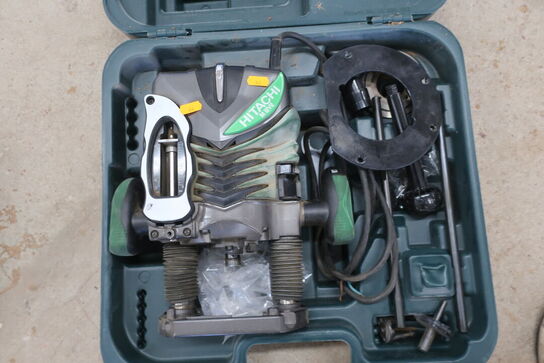 Overfræser HITACHI M 12V2
