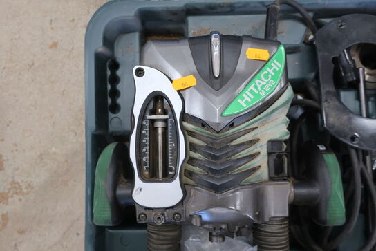Overfræser HITACHI M 12V2