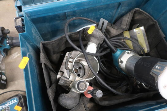 Overfræser MAKITA RT0700C