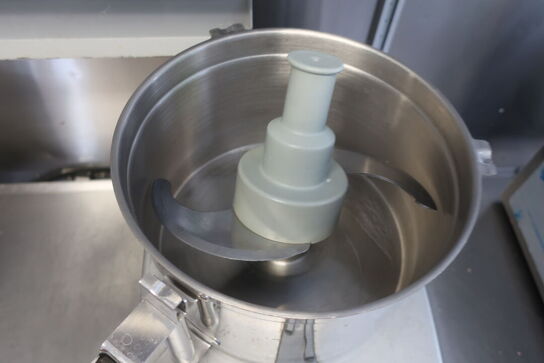 Blender ROBOT COUPE R 502 E