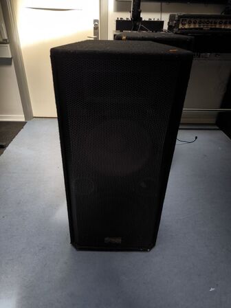 2 stk. højttalere REEF XVP 2520