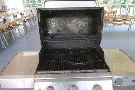 Gasgrill WEBER Genesis II E310